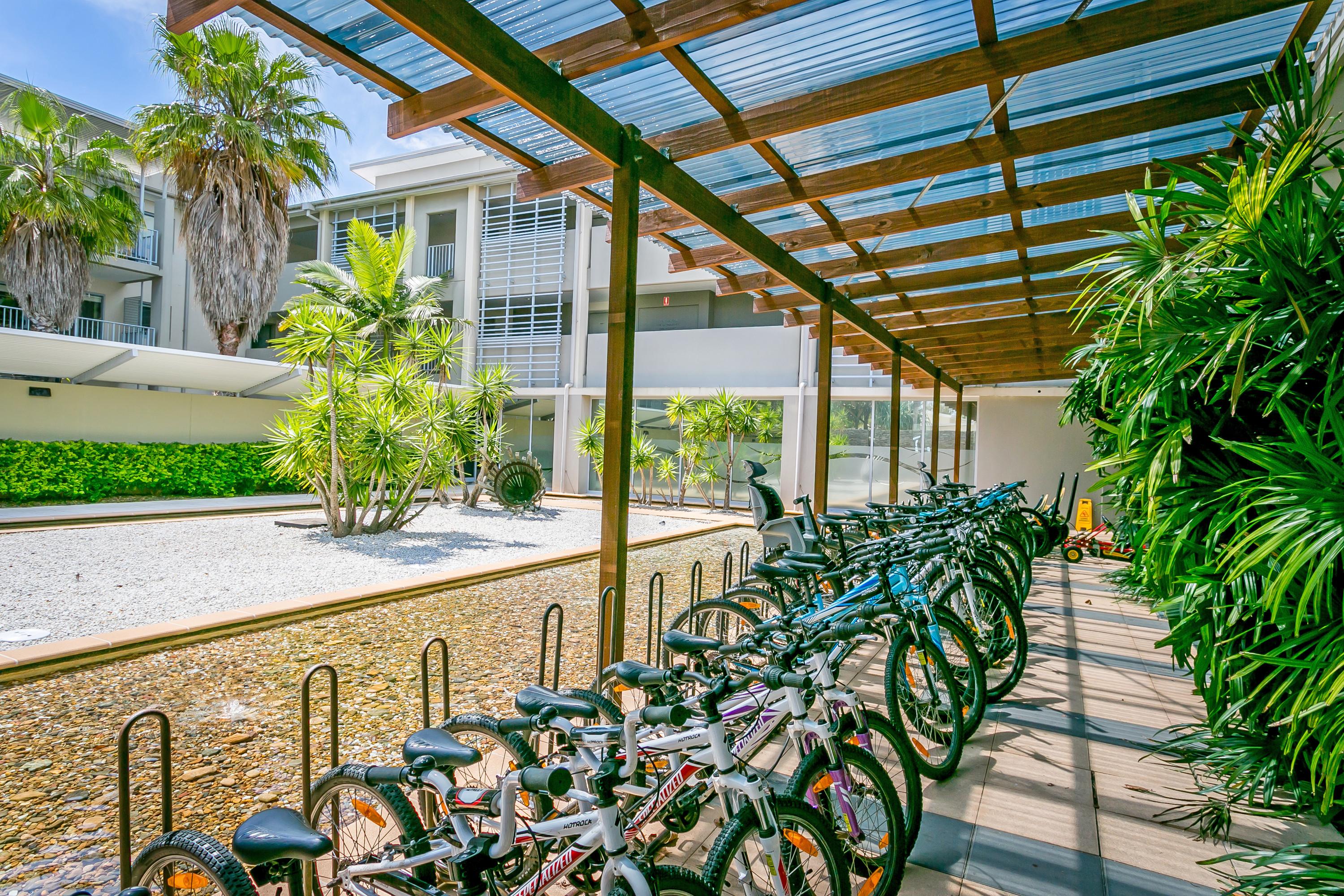 Peppers Salt Resort & Spa Kingscliff Eksteriør bilde Bicycle parking at the University of Cyprus